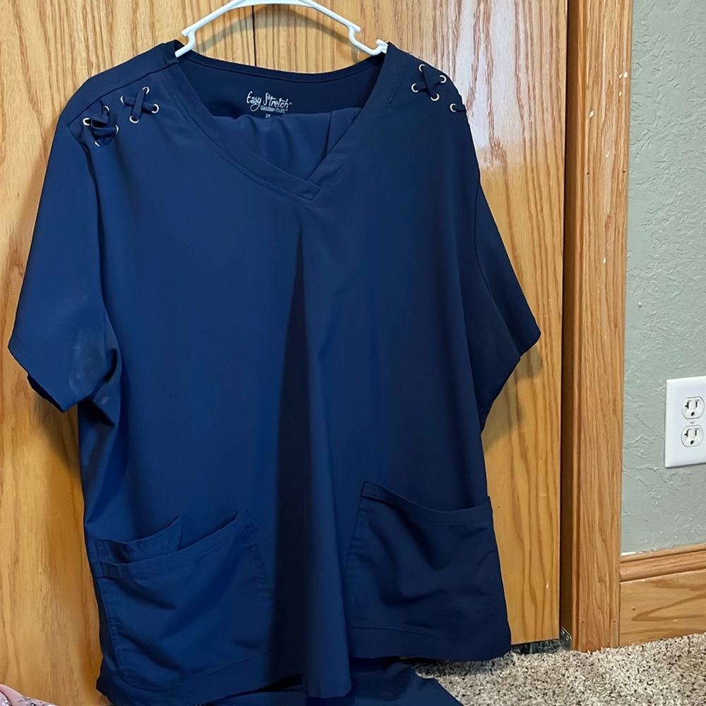 Navy Scrubs 2x